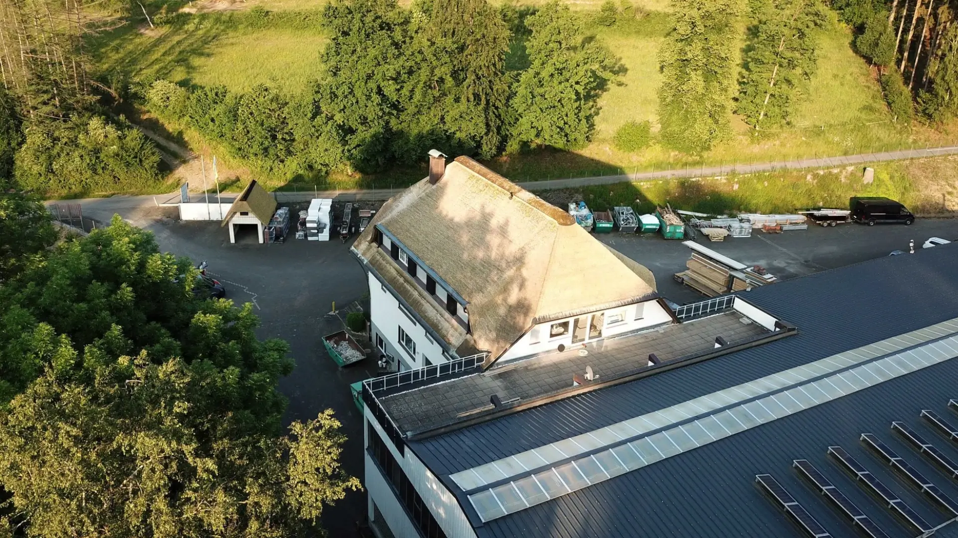 STR Immobilien - Außengelände Vogelperspektive